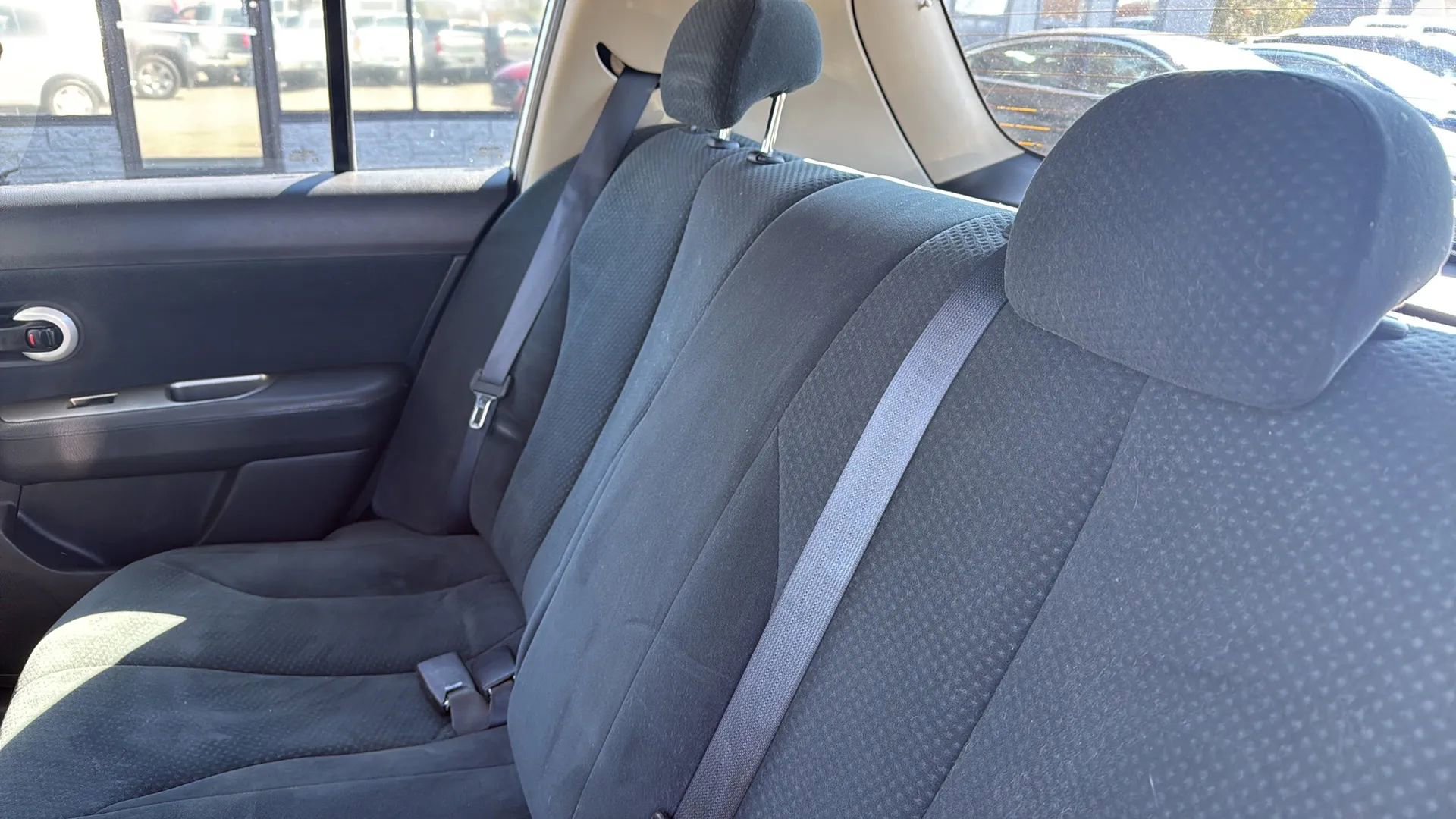 Used 2010 Nissan Versa 1.8 S w/ PWR Plus Pkg image 19