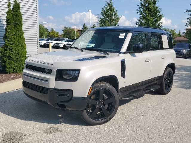 New 2026 Land Rover Defender 110 X-Dynamic SE AWD/4WD image 31