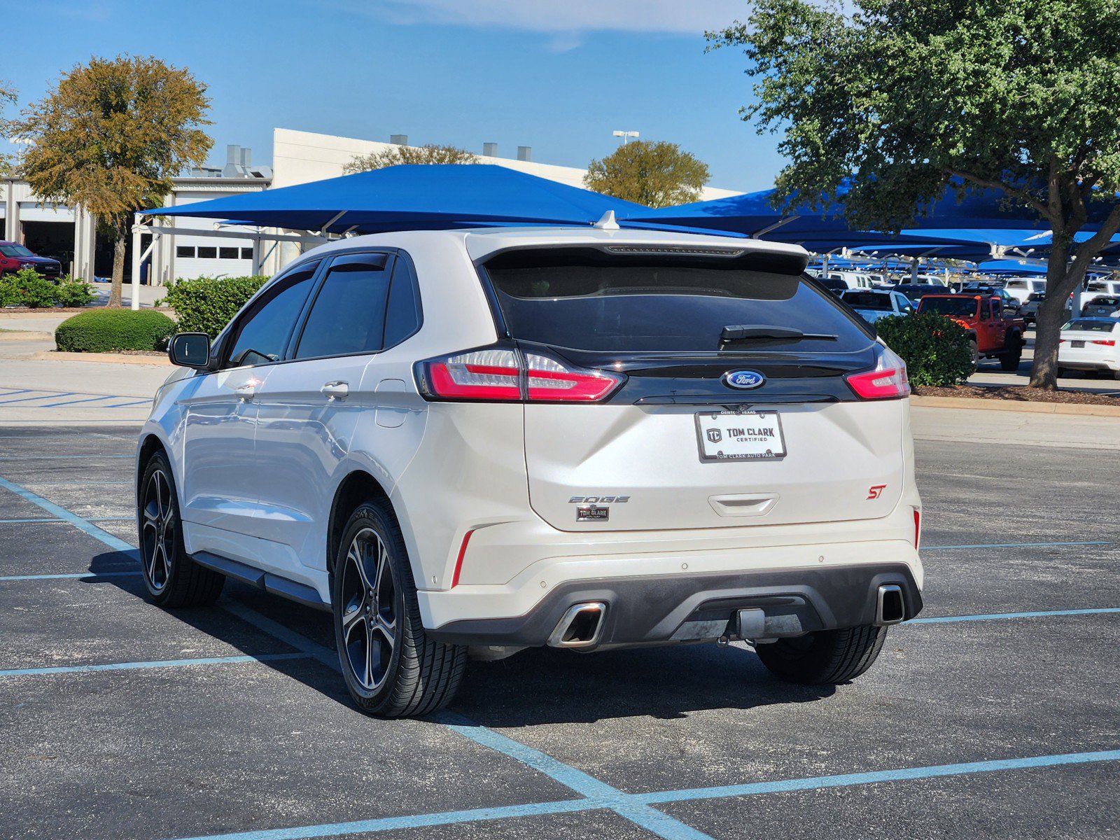 Used 2019 Ford Edge ST w/ Equipment Group 401A AWD/4WD image 4