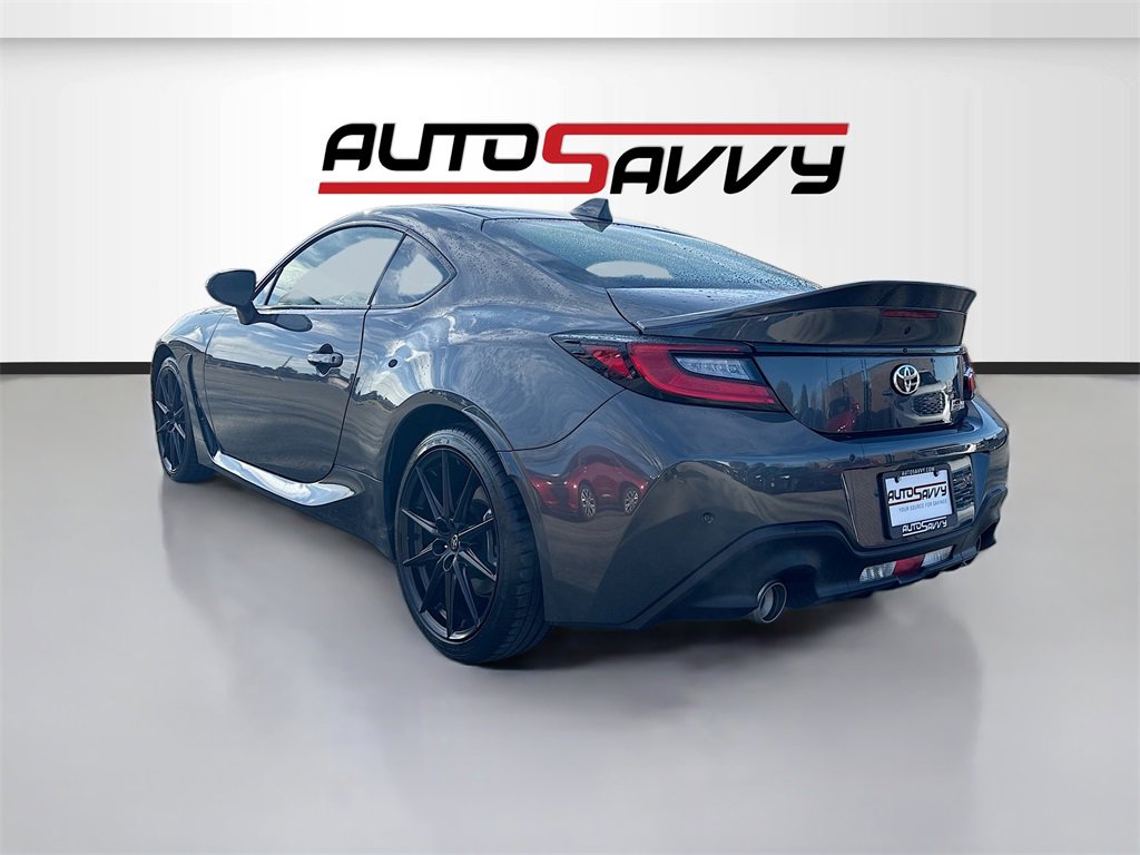 Used 2025 Toyota GR86 Premium image 5
