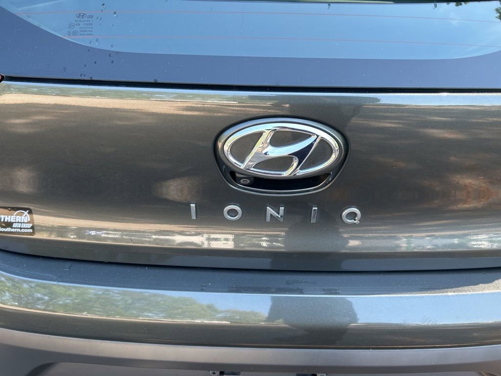 Used 2022 Hyundai Ioniq Blue image 11