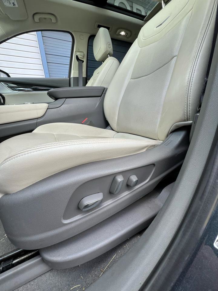 Used 2020 Cadillac XT6 Premium Luxury image 17