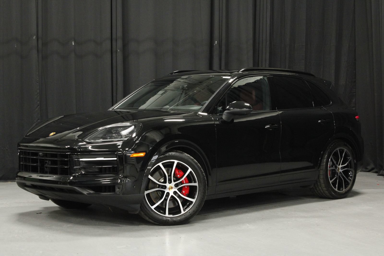 Certified 2024 Porsche Cayenne S AWD/4WD video 1