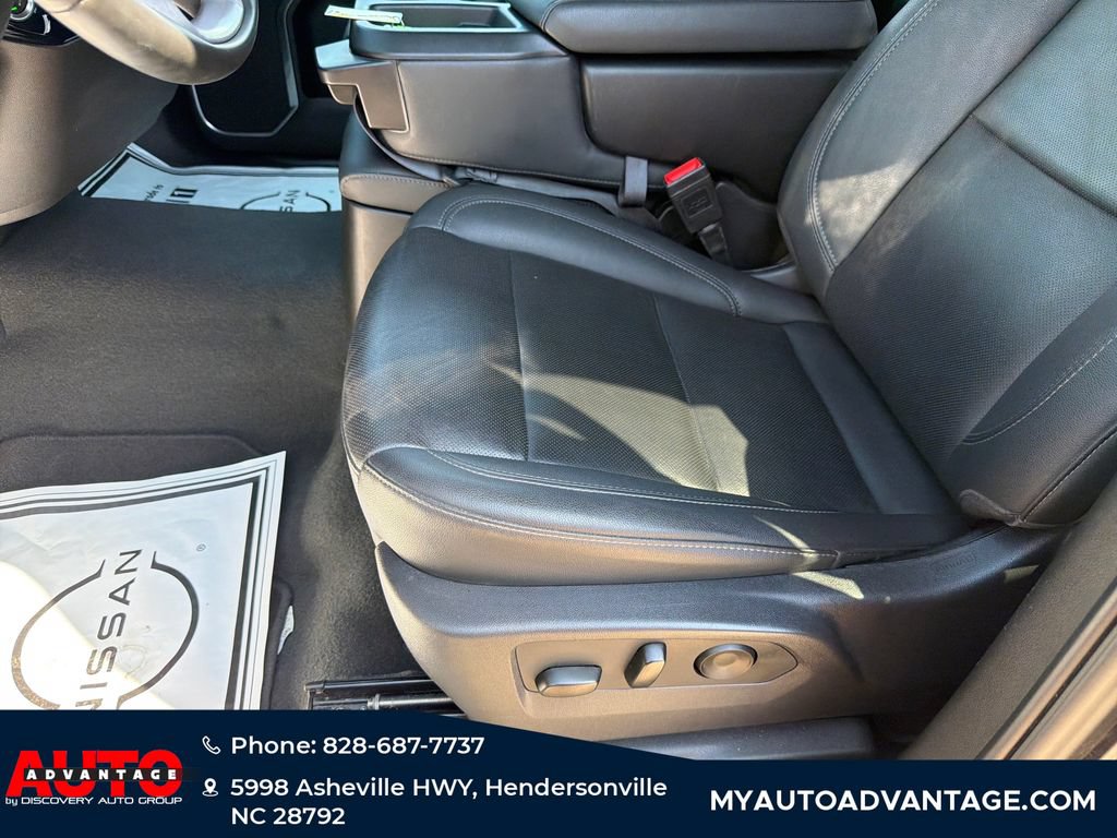 Used 2025 GMC Sierra 1500 SLT AWD/4WD image 11