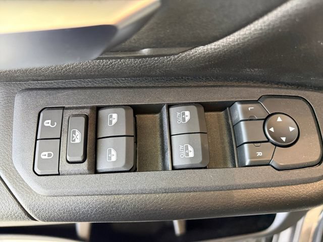 New 2026 RAM 1500 Express AWD/4WD image 17
