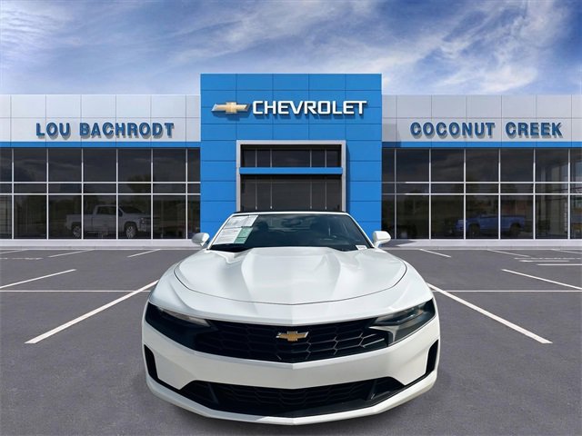 Used 2023 Chevrolet Camaro LT image 3