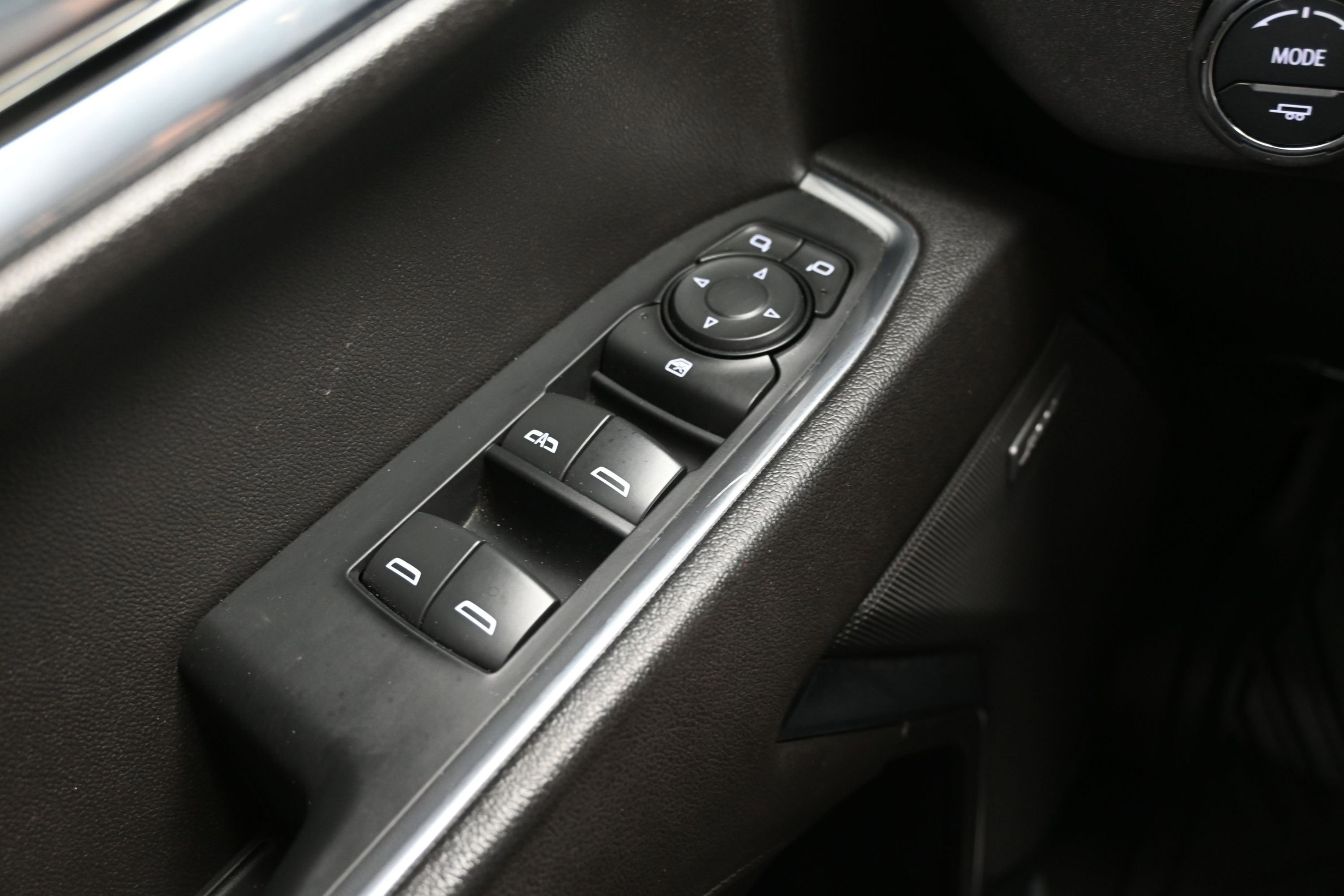 Used 2022 Chevrolet Silverado 1500 LT Trail Boss w/ LT Trail Boss Premium Package AWD/4WD image 25