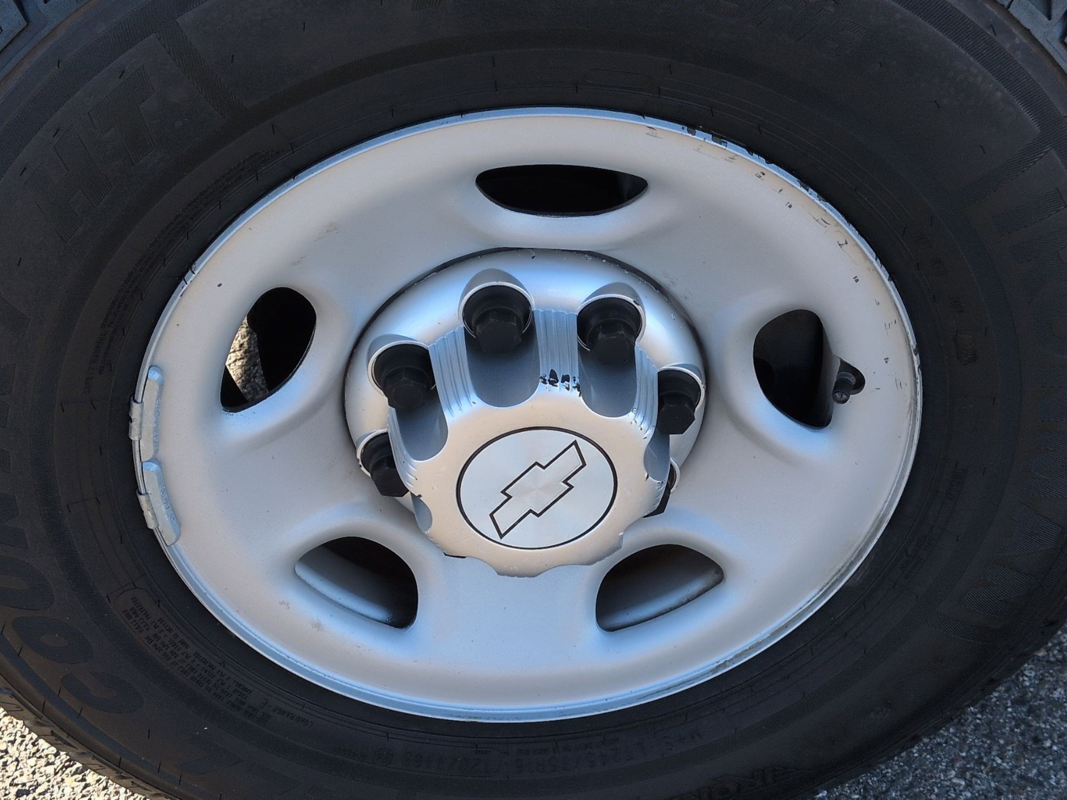 Used 2017 Chevrolet Express 2500 LS image 13