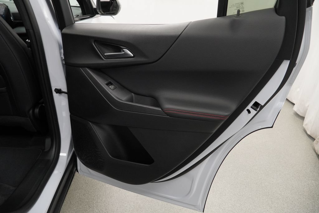 New 2027 Chevrolet Equinox RS AWD/4WD image 27