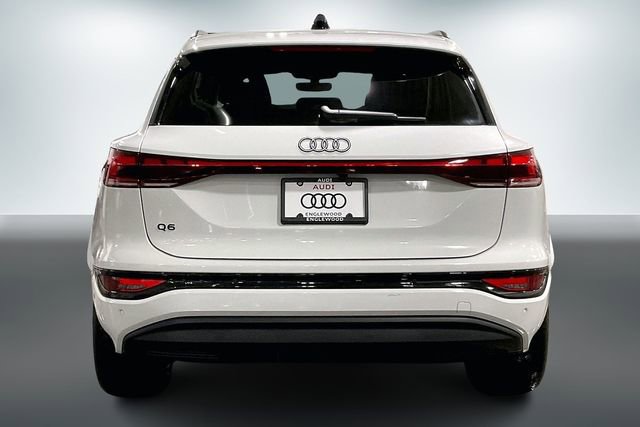 Used 2025 Audi Q6 e-tron Premium Plus w/ Premium Plus image 4