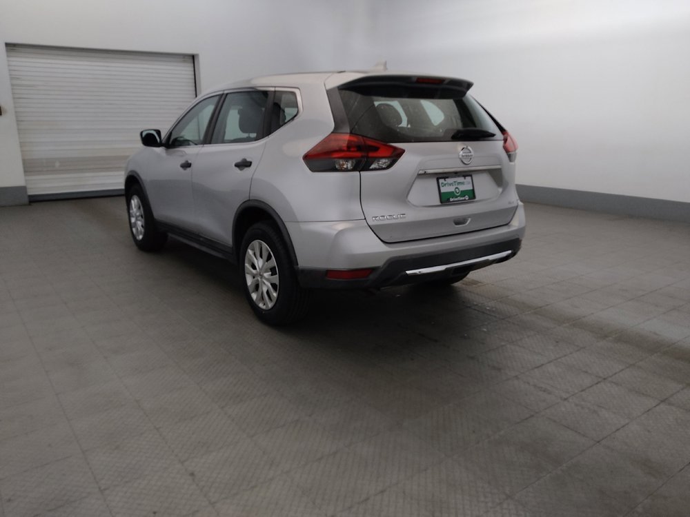 Used 2018 Nissan Rogue S AWD/4WD image 5