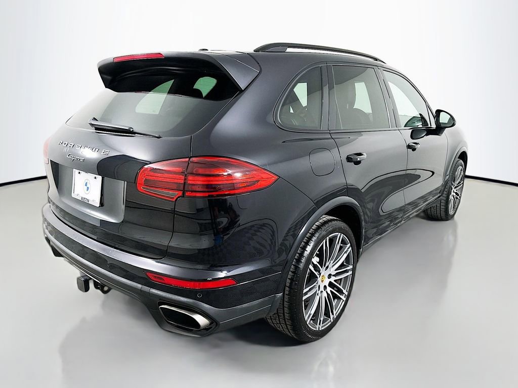 Used 2017 Porsche Cayenne image 5