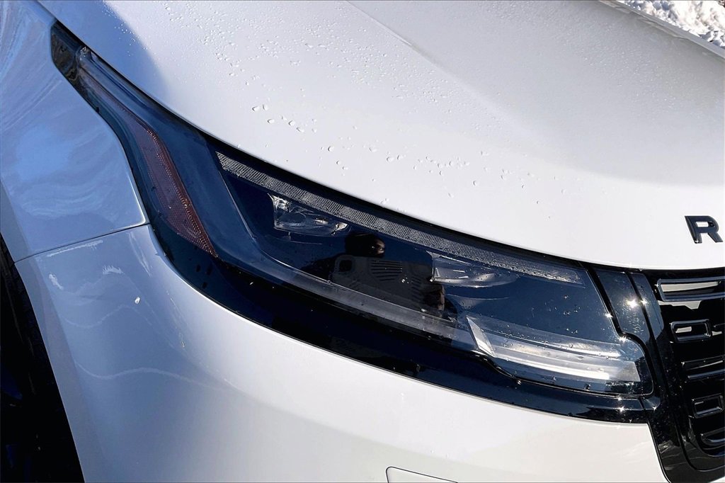 Used 2026 Land Rover Range Rover Velar S image 31