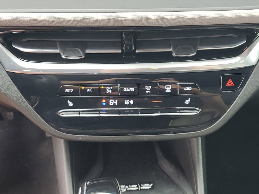 Used 2024 Buick Envista Avenir image 26