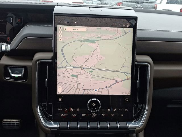 New 2026 GMC Yukon Denali Ultimate AWD/4WD image 18