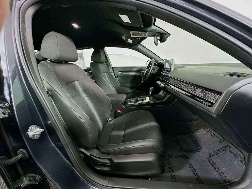 Certified 2025 Honda Civic Sport image 26