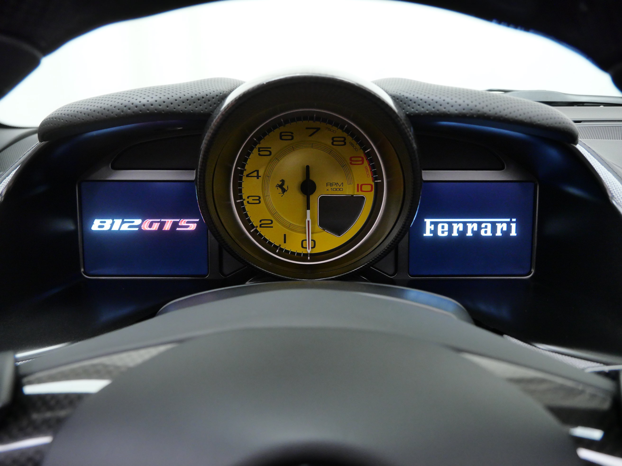 Certified 2022 Ferrari 812 GTS RWD image 23