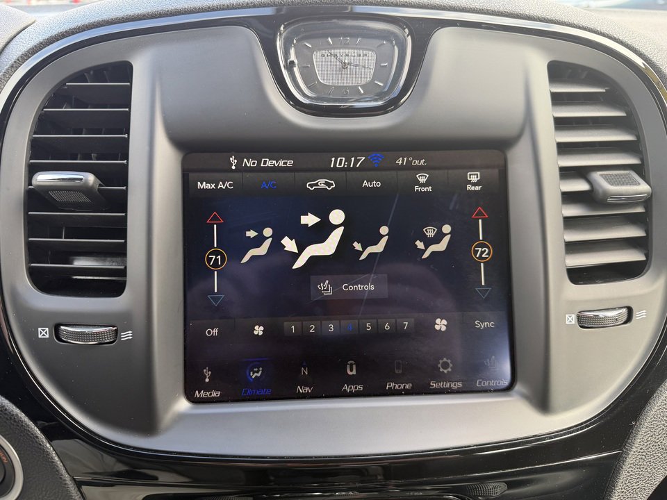 Used 2023 Chrysler 300 S w/ Comfort Group image 19