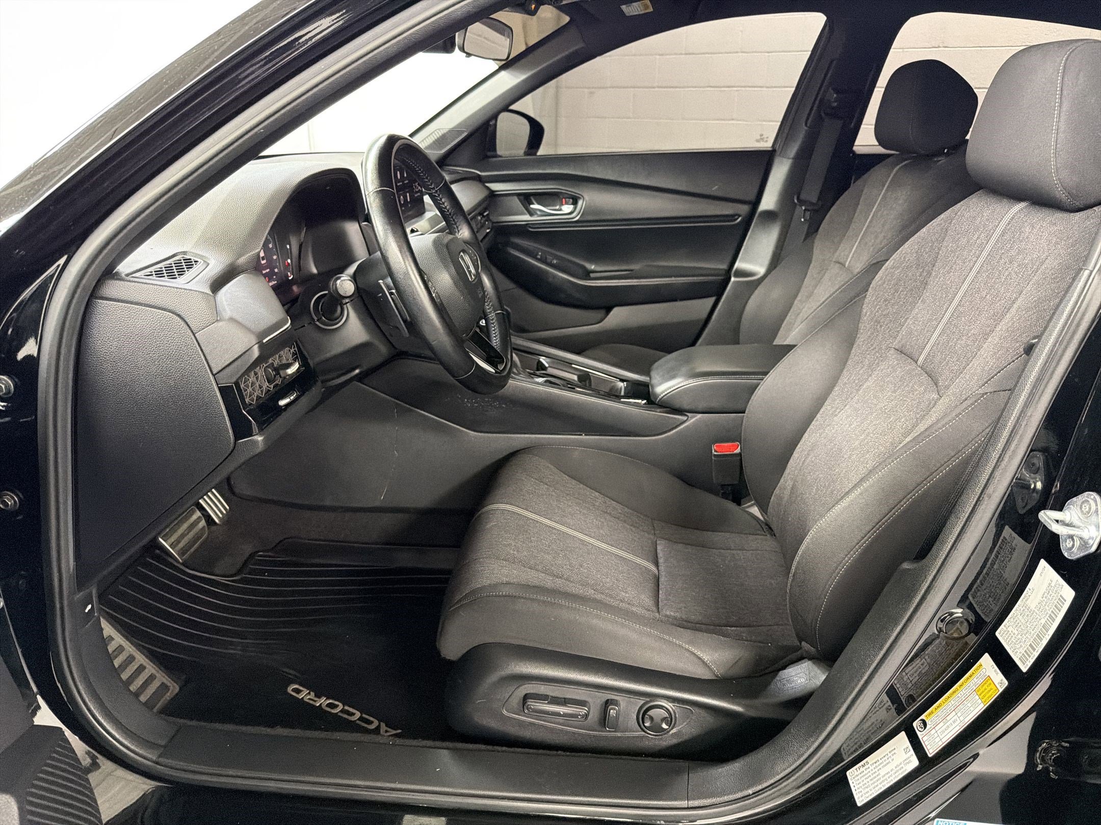 Certified 2024 Honda Accord Sport image 5