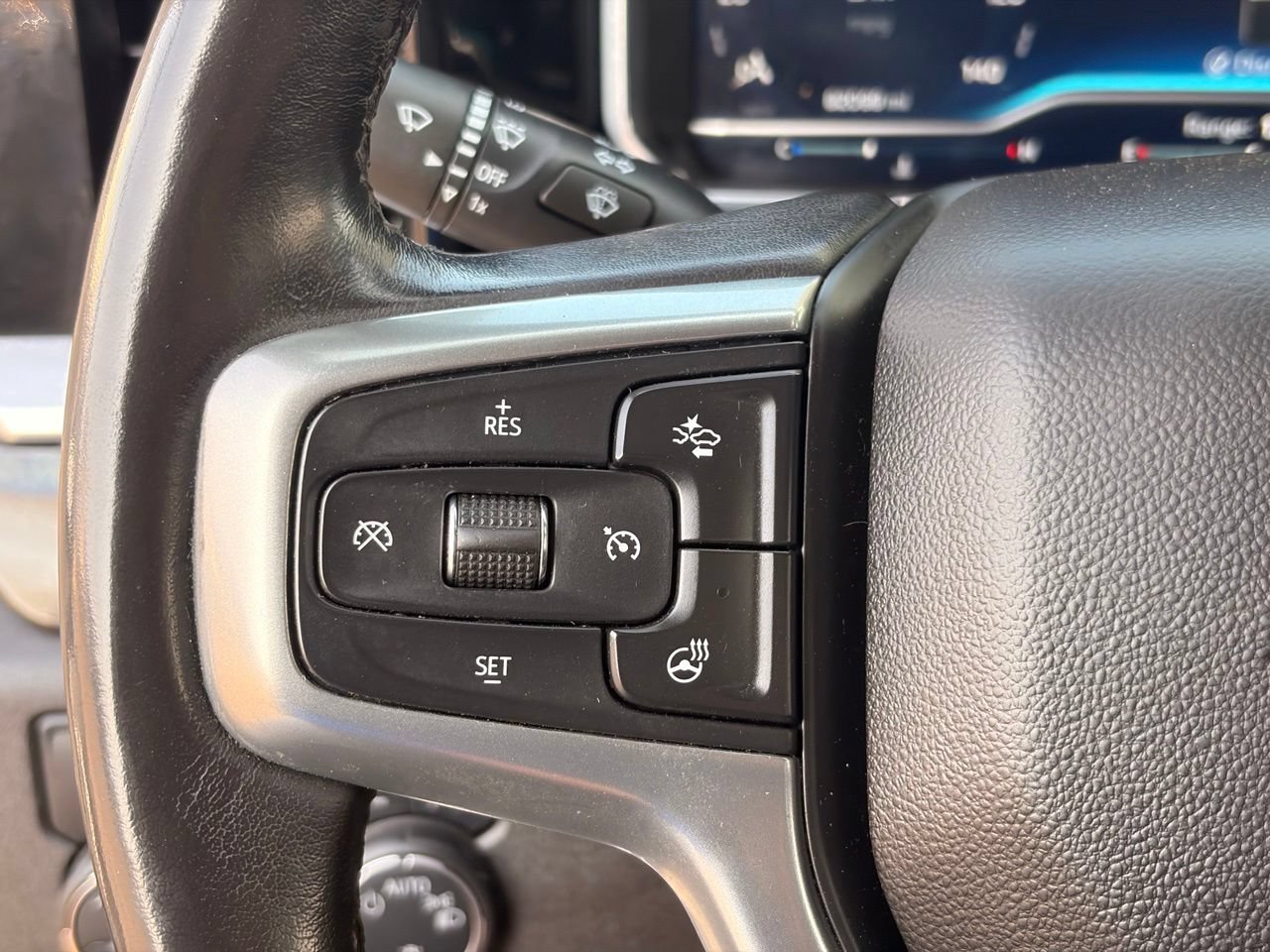 Used 2022 Chevrolet Silverado 1500 LT RWD image 24