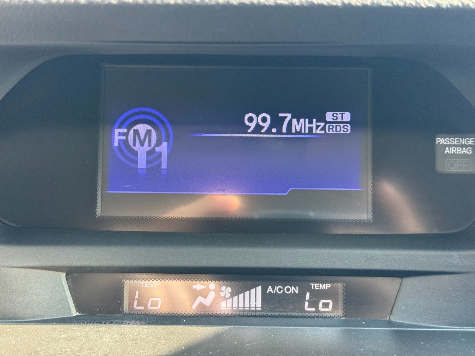 Used 2013 Acura ILX w/ Premium Package FWD image 23