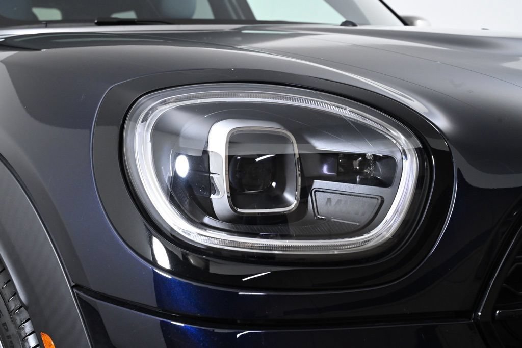 Certified 2024 MINI Cooper Countryman S AWD/4WD image 10