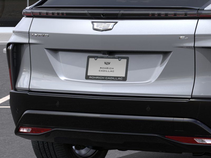 New 2027 Cadillac Lyriq Premium Sport w/ LPO, Floor Liner Package AWD/4WD image 14