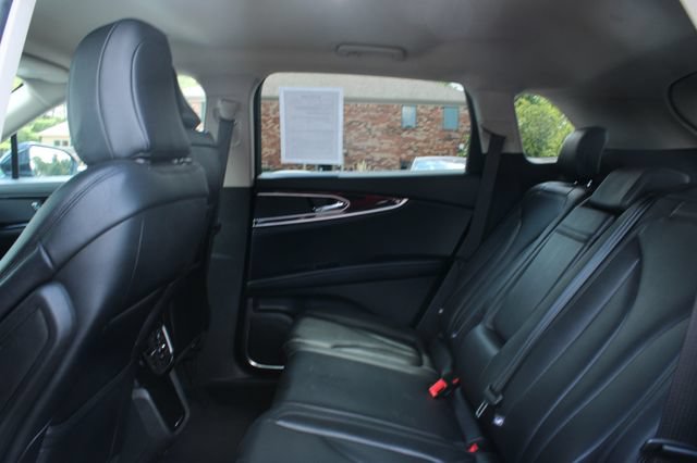 Used 2023 Lincoln Nautilus AWD w/ Premium Package image 30