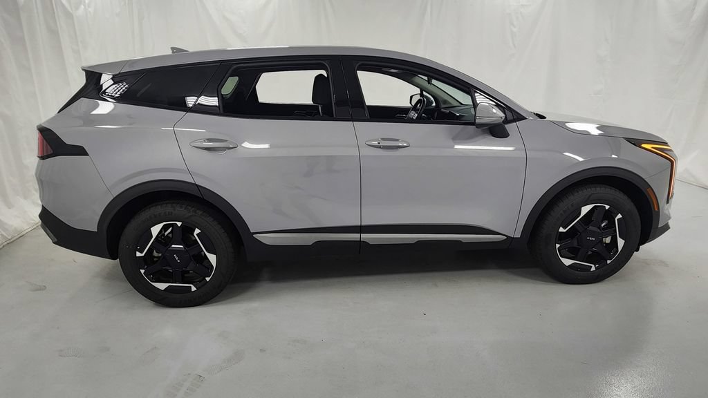 Used 2026 Kia Sportage S AWD/4WD image 2