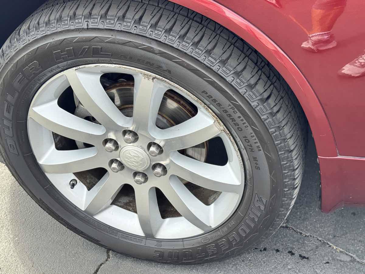 Used 2017 Buick Enclave Premium w/ Experience Buick Package AWD/4WD image 23