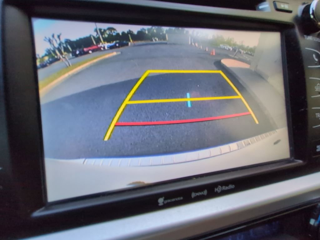 Used 2018 Toyota Highlander Limited image 10