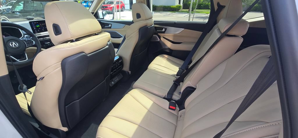 New 2026 Acura MDX w/ Technology Package FWD image 30
