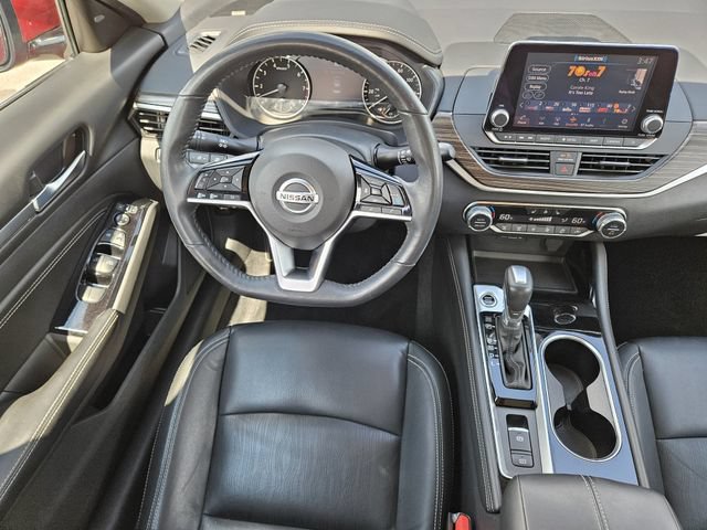 Used 2022 Nissan Altima 2.5 SL FWD image 28