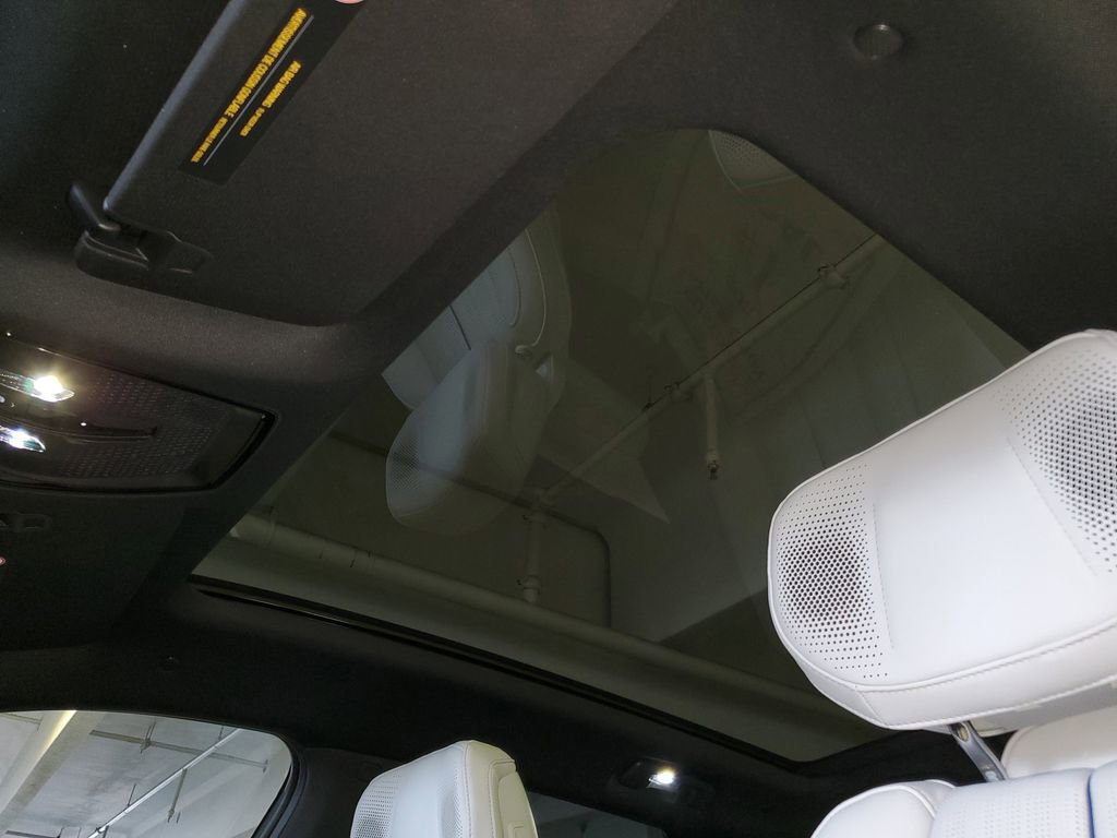 New 2025 Cadillac Lyriq Sport image 17