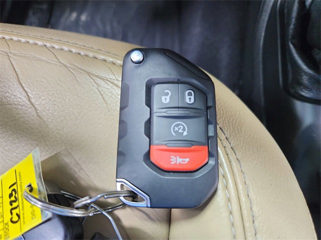 Used 2018 Jeep Wrangler Unlimited Rubicon image 30