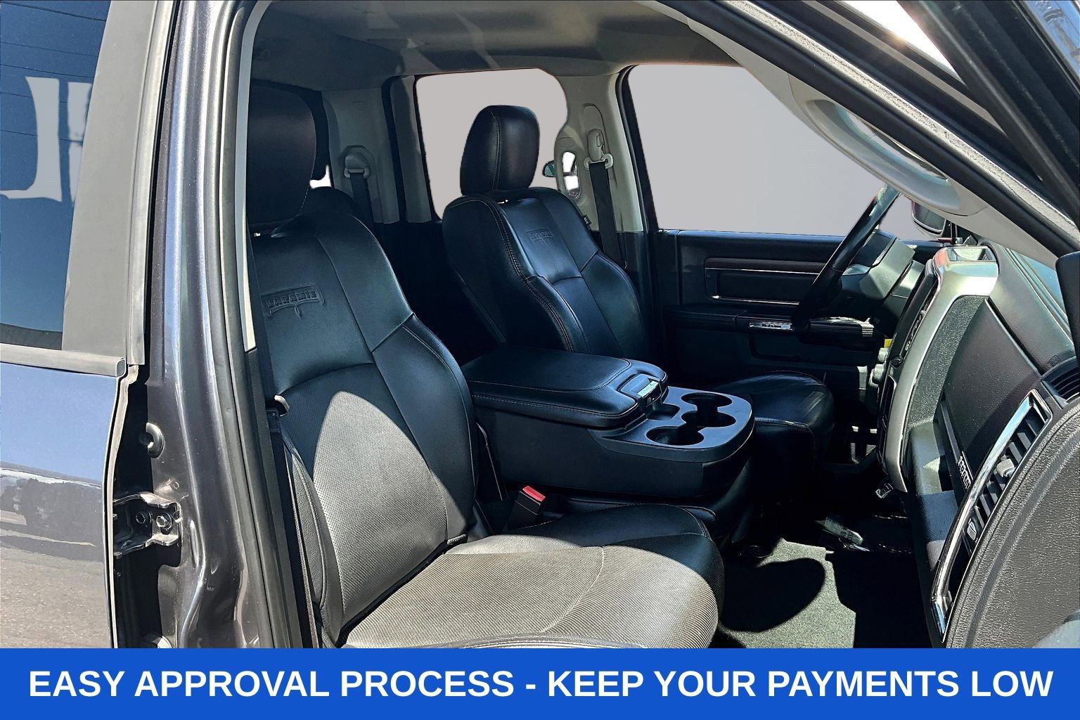 Used 2017 RAM 1500 Laramie AWD/4WD image 35