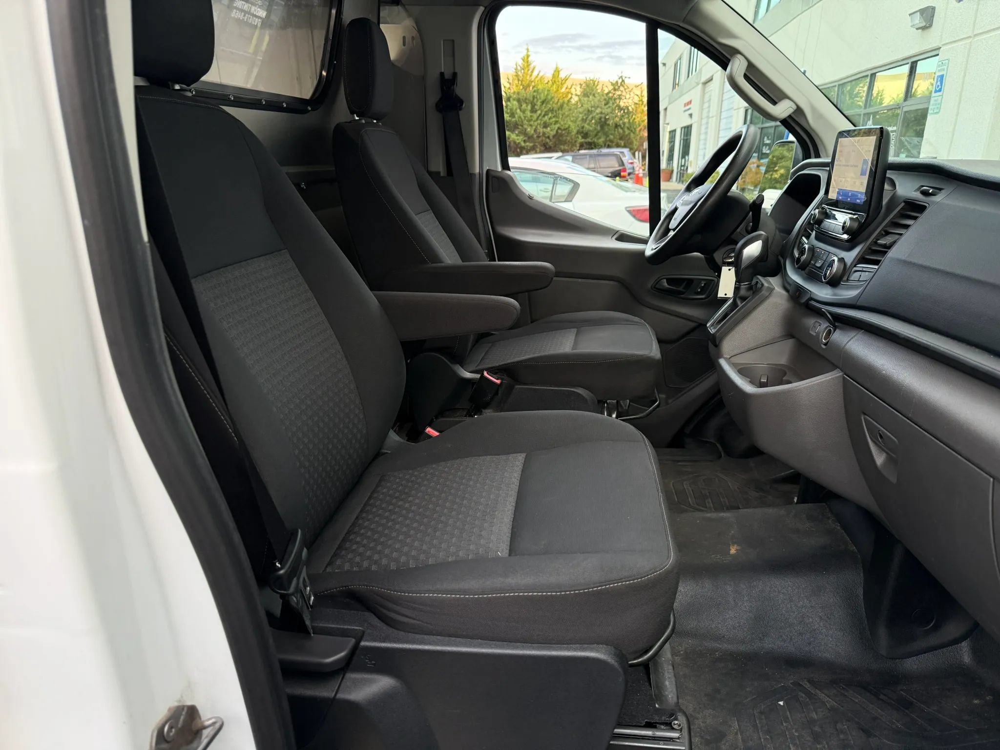 Used 2021 Ford Transit 150 Low Roof RWD image 19