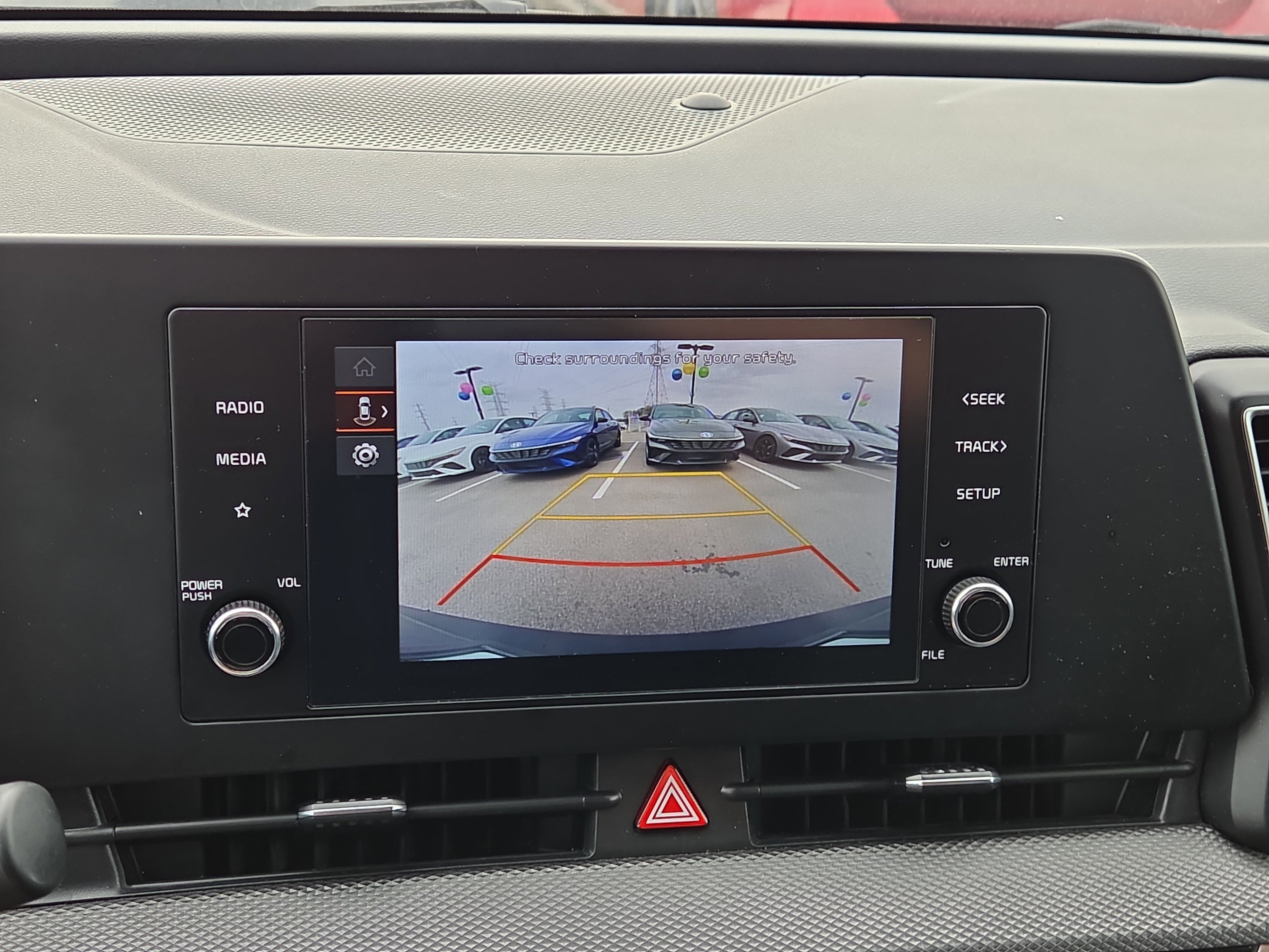 Used 2024 Kia Sportage LX image 15