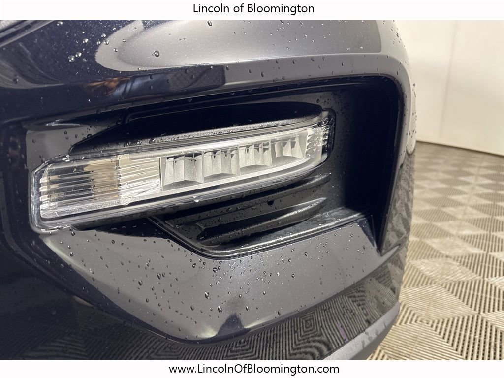 Used 2023 Ford Explorer XLT w/ Equipment Group 202A image 15