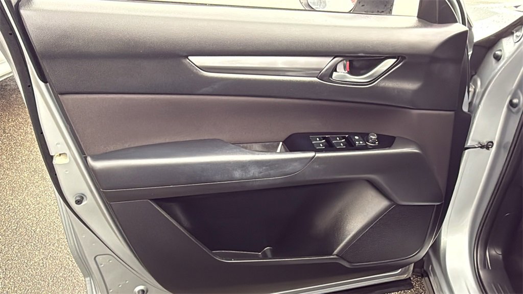 Used 2018 MAZDA CX-5 Sport image 13