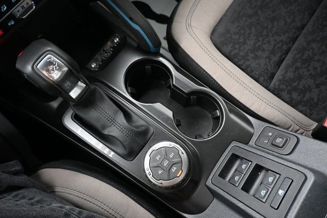 Used 2023 Ford Bronco Wildtrak image 29