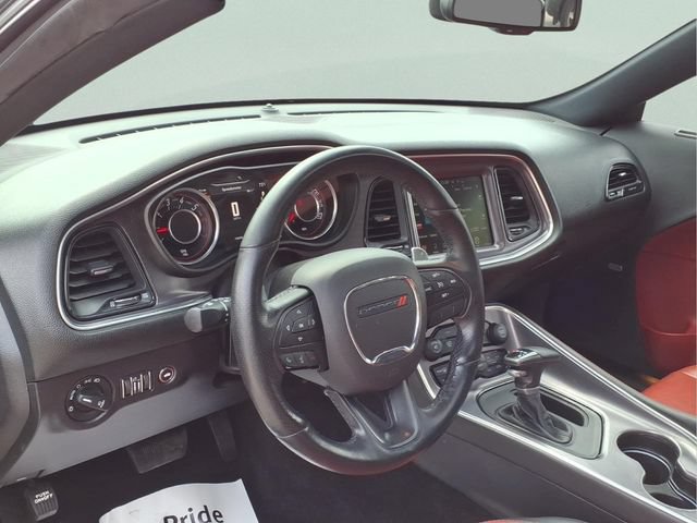 Used 2015 Dodge Challenger R/T Plus RWD image 13
