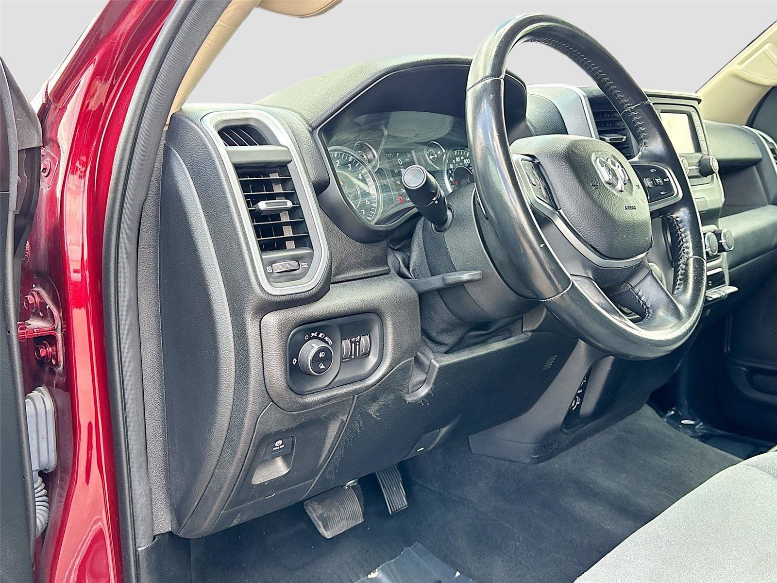 Used 2019 RAM 1500 Big Horn AWD/4WD image 10