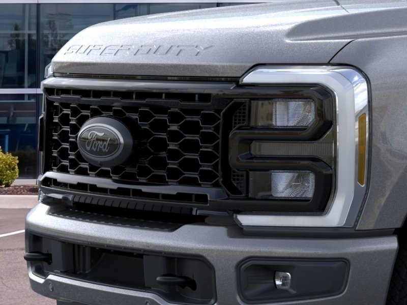 New 2026 Ford F250 Lariat w/ Black Appearance Package AWD/4WD image 19
