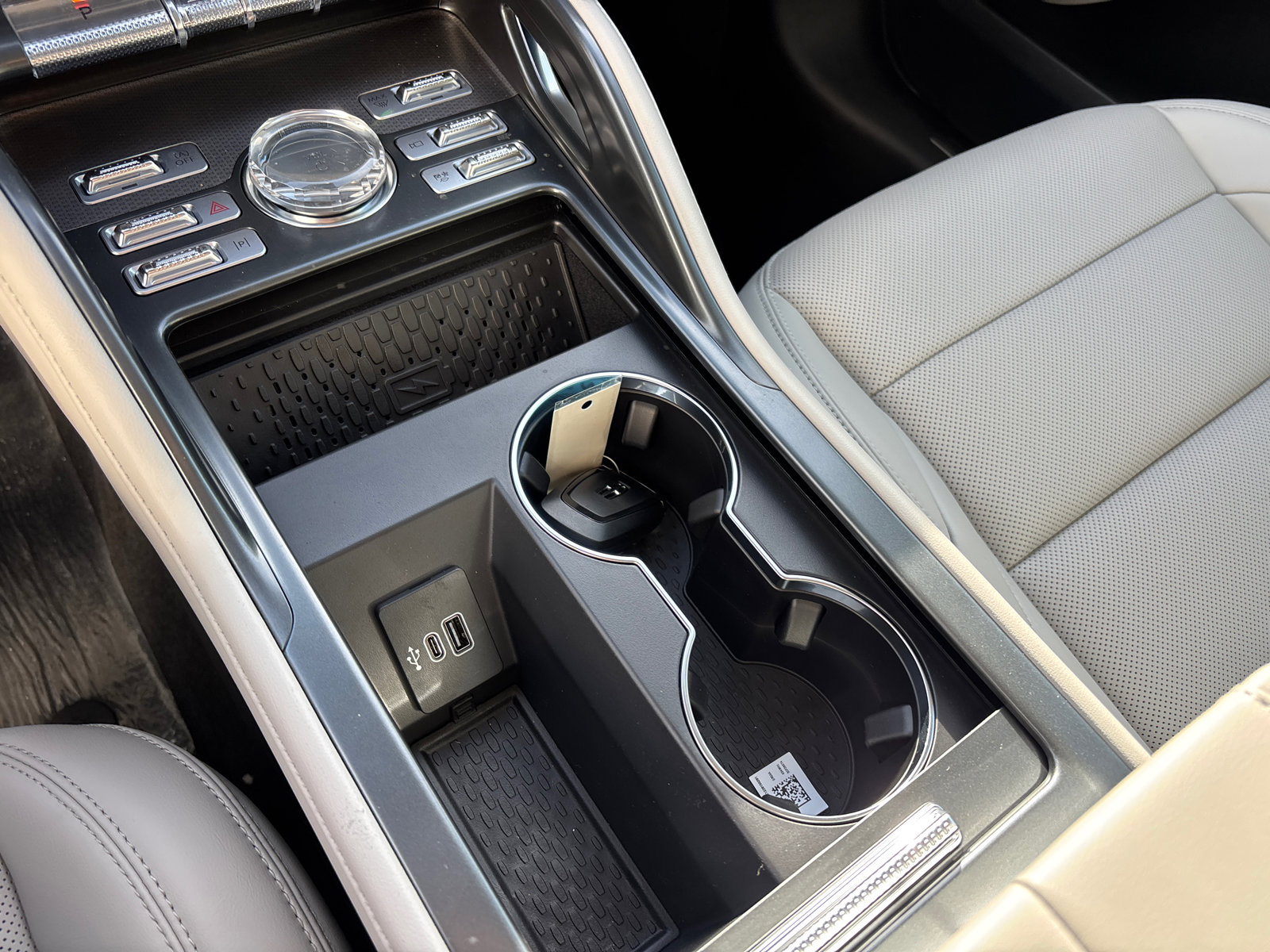 New 2026 Lincoln Nautilus Premier image 25