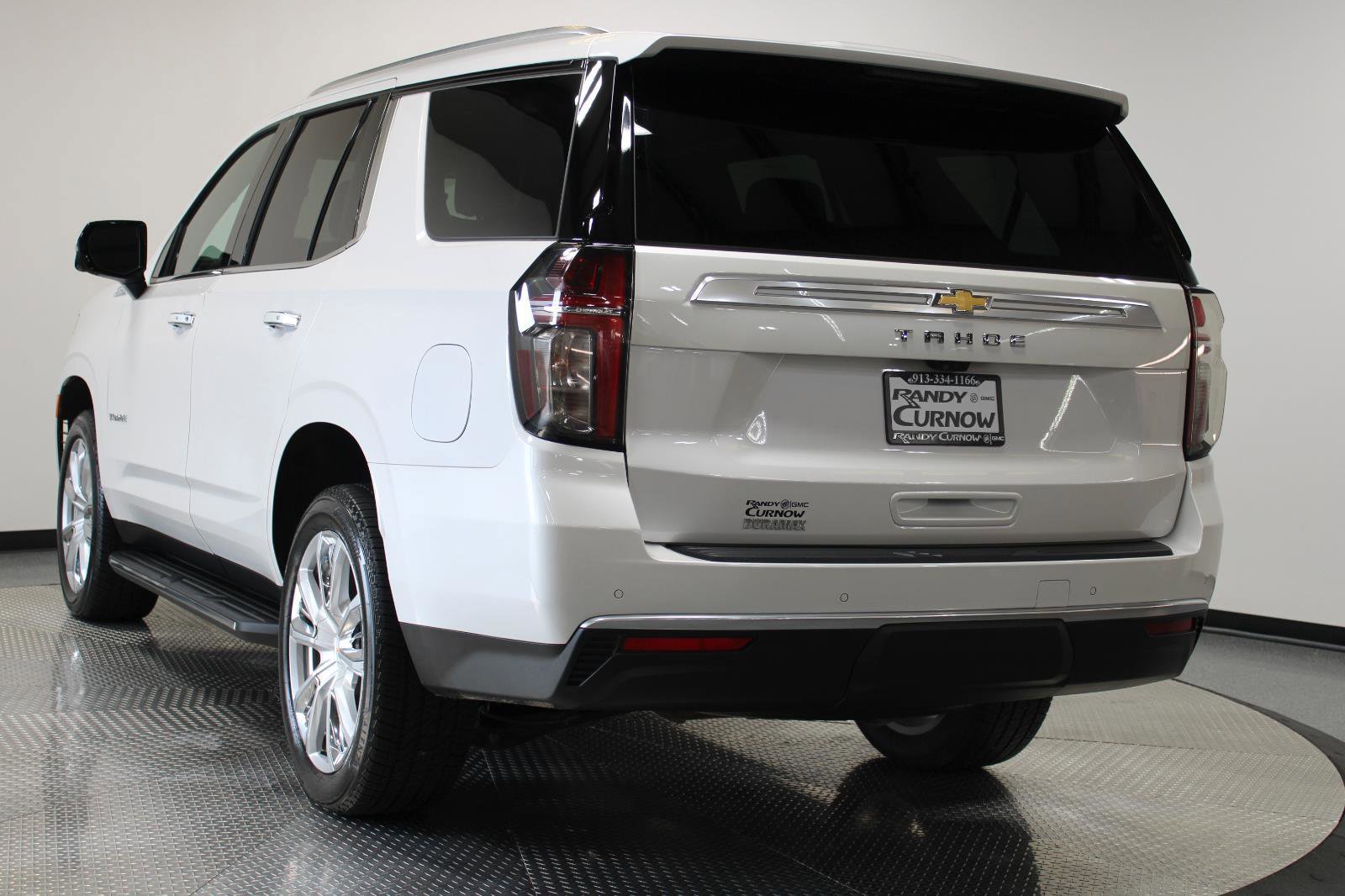Used 2024 Chevrolet Tahoe High Country image 9