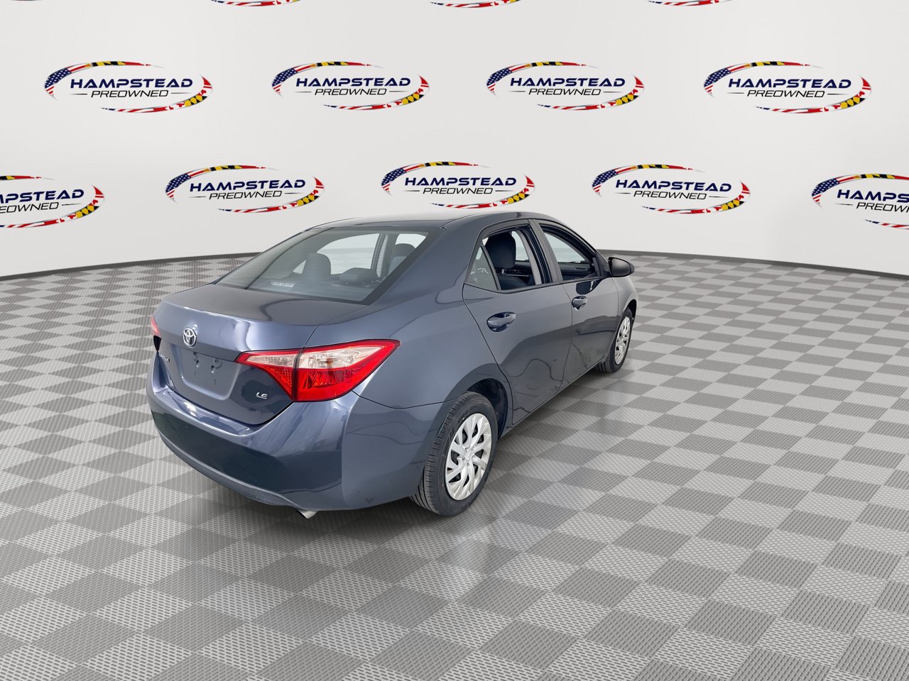 Used 2018 Toyota Corolla LE FWD image 8