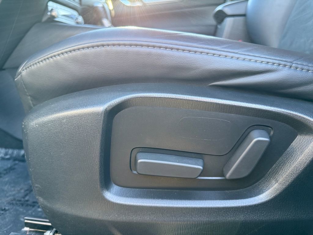 Used 2021 MAZDA CX-5 Touring image 10