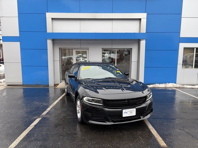Used 2023 Dodge Charger SXT image 3