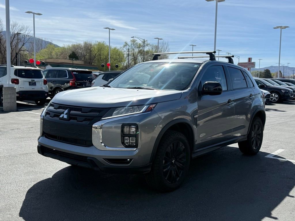 Used 2024 Mitsubishi Outlander Sport LE image 3